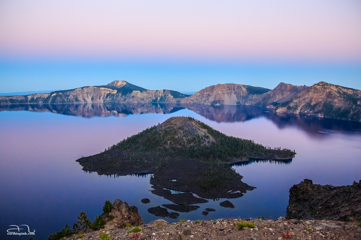 Colorful sunset over Crater Lake National Park, Oregon